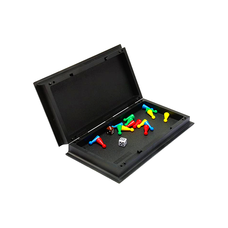 Prenosná magnetická stolová hra s kockami a figúrkami Klasická súprava hier Ludo