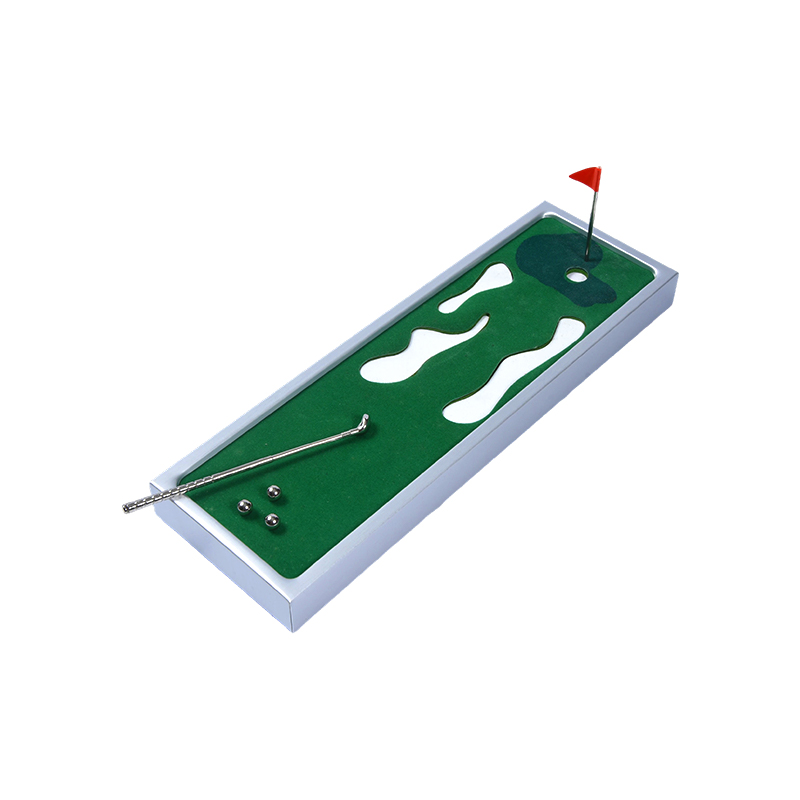 Prenosná indoorová golfová hra s hliníkovým rámom pre stolný minigolf