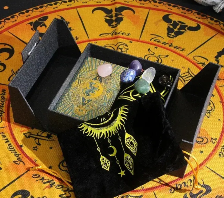 Sada Tarotov a kryštálov Mystic's Treasure: Oplatí sa kúpiť?