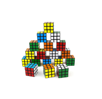 Ako vyriešiť rýchlostnú kocku 3x3x3 pre začiatočníkov?